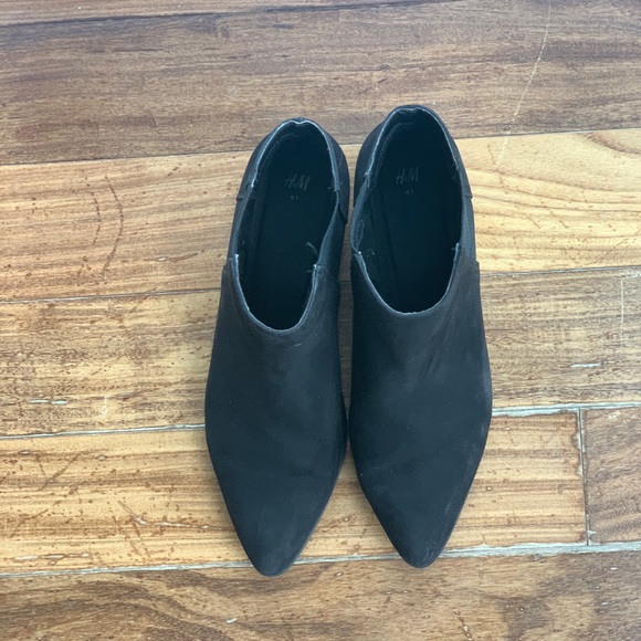 Faux Suede Chelsea Boots - Picture 3 of 3